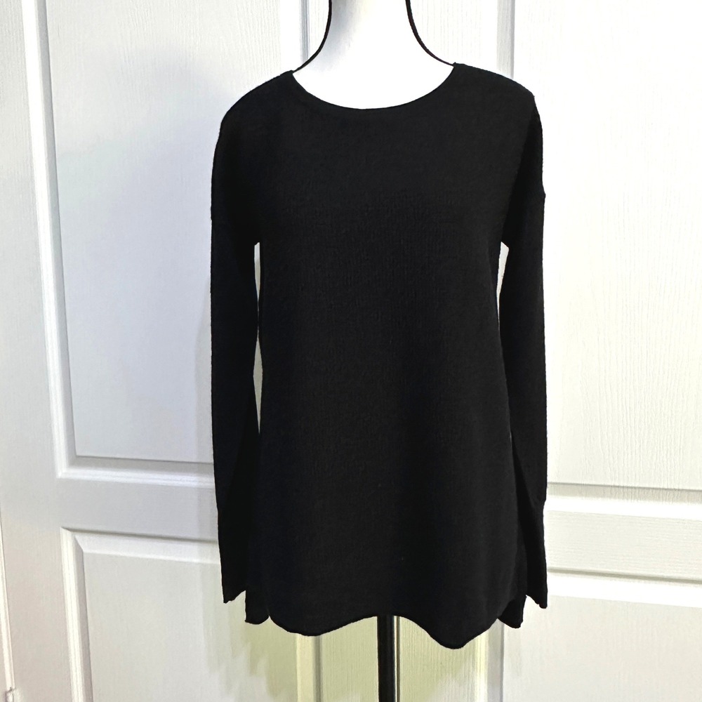 100% Fine Merino Wool Textured Knit Sweater M Minimalist Quiet Luxury Capsule